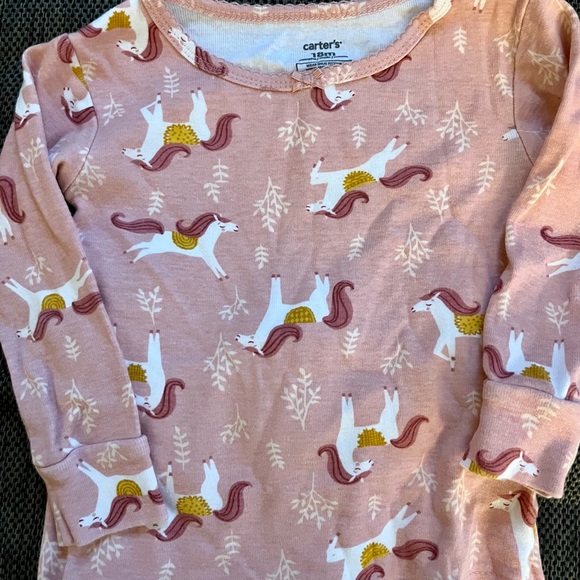 Carter’s unicorn pajama bundle 18 months - Picture 5 of 6